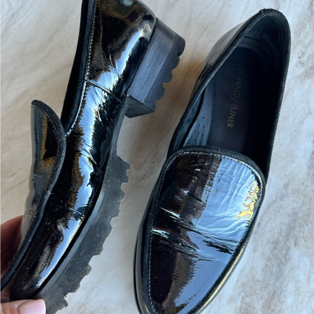 Black Patent Loafer. Donald Pliner. Size 8.